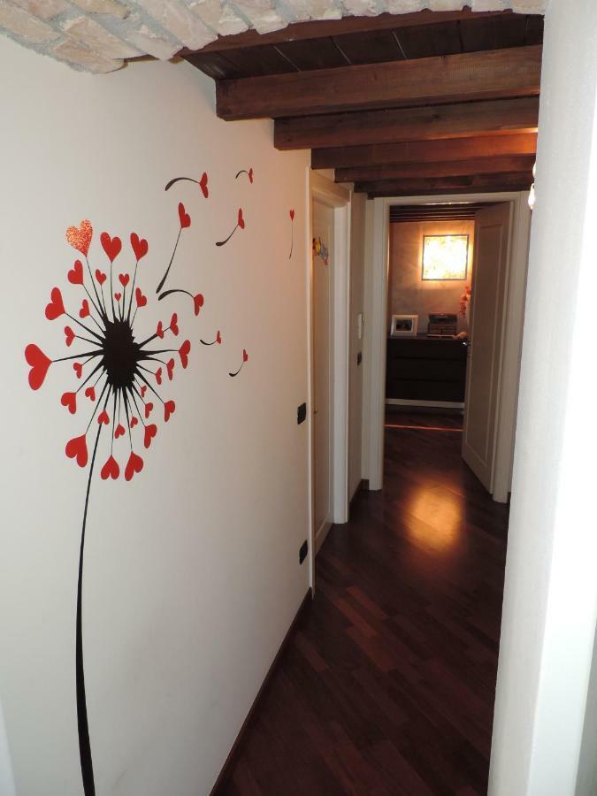 Feeling At Home - Varese Apartment Exterior foto